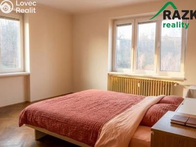 Продаж квартири 2+1 Karlovy Vary, Nábřeží Jana Palacha č. 5