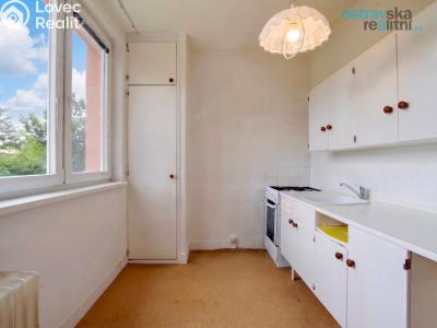 Sale apartment 2+1 Ostrava, Výškovická č. 6