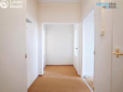 Sale apartment 2+1 Ostrava, Výškovická č. 9