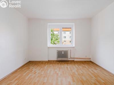 Prodej bytu 1+1 Kladno, Míru 2858 č. 8
