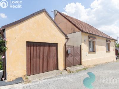 Продажа семейного дома Přezletice, Ve Dvorci 15 č. 3