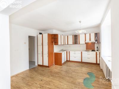 Продажа семейного дома Přezletice, Ve Dvorci 15 č. 8