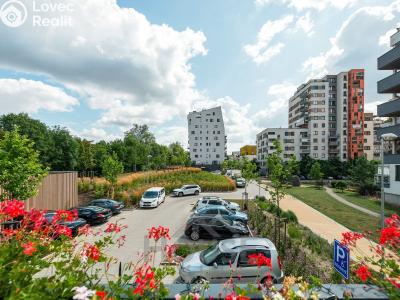 Prodej bytu 2+KK Praha, Pod Harfou č. 31