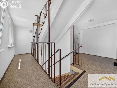 Продаж квартири 4+1 Praha, Socháňova č. 23