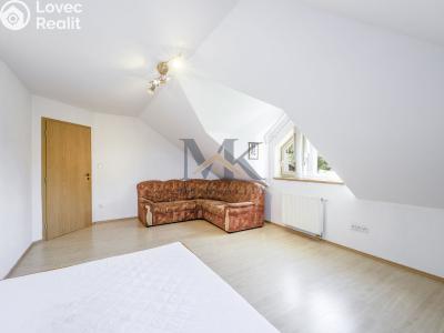 Rent family house Zbytiny č. 17