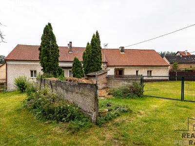 Sale multi-gen house Zaječov č. 7