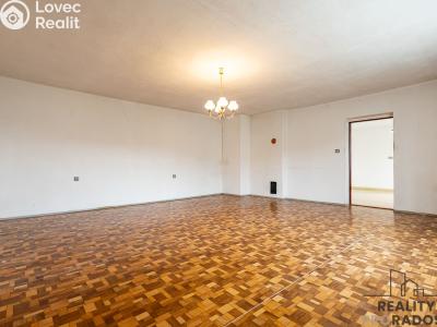 Sale multi-gen house Zaječov č. 17