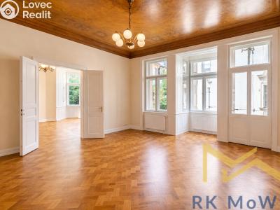 Аренда квартиры 4+1 Praha, Pařížská č. 2