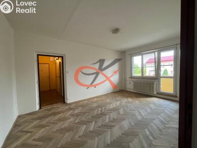 Продаж квартири 3+1 Zubří, Sídlištní 813 č. 15