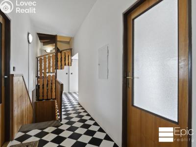 Prodej rodinného domu Tišice, Okružní č. 19