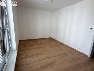 Rent apartment 2+KK Třebíč, Modřínová č. 10