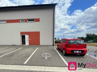 Sale garage Znojmo, Staré vinice č. 1
