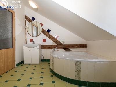 Sale apartment 3+1 Český Těšín, Masarykovy sady č. 10