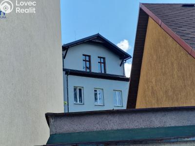 Sale apartment 3+1 Český Těšín, Masarykovy sady č. 11