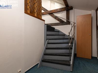 Sale apartment 3+1 Český Těšín, Masarykovy sady č. 18
