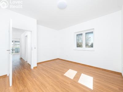 Prodej bytu 2+KK Lázně Bohdaneč, Šípkova 187 č. 14