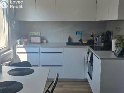 Продаж квартири 1+1 Zlín, Větrná 4653 č. 14