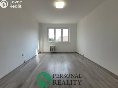 Pronájem bytu 2+1 Kadaň, Chomutovská 1248 č. 3