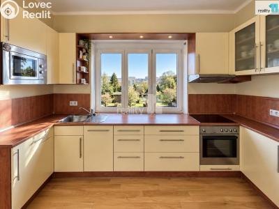 Продаж сімейного будинку Praha 9, Odlehlá č. 28