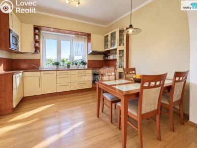 Продаж сімейного будинку Praha 9, Odlehlá č. 33