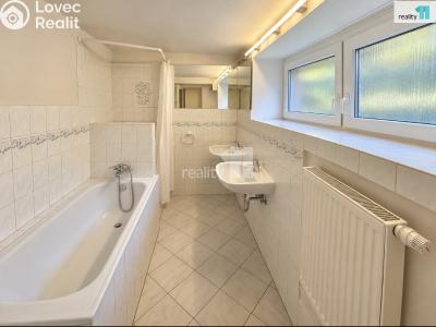 Продаж сімейного будинку Praha 9, Odlehlá č. 67