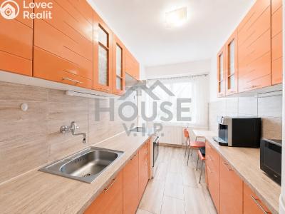 Sale apartment 3+1 Praha, Budějovická č. 8