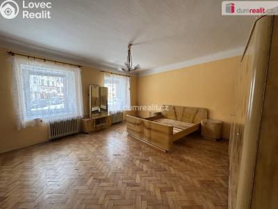 Prodej rodinného domu Velešín, náměstí J. V. Kamarýta č. 32