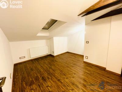 Rent apartment 5+KK Pardubice, Bulharská 982 č. 16