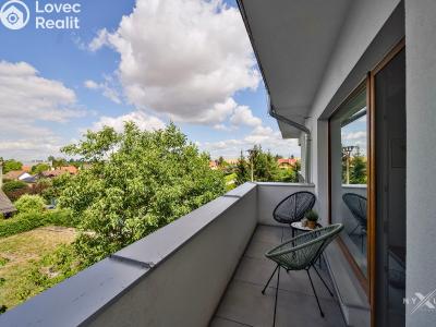 Prodej bytu 2+KK Měšice, Habrová 445 č. 2