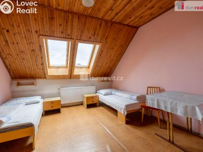 Prodej rybníku Valeč č. 26