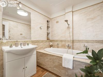 Sale apartment 3+KK Kladno, Italská 2315 č. 8