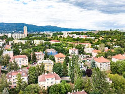 Prodej bytu 3+1 Teplice, Boženy Němcové 2397 č. 24