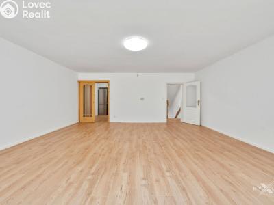 Pronájem rodinného domu Praha, Pod areálem č. 4