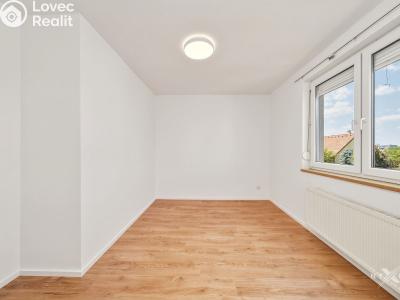 Pronájem rodinného domu Praha, Pod areálem č. 12
