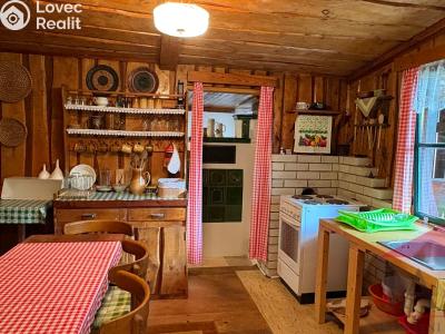 Sale hut Kašperské Hory, Na Prádle 13 č. 16