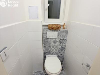 Rent apartment 2+KK Praha, Komunardů č. 10