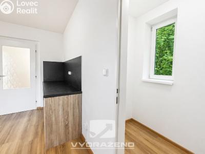 Prodej rodinného domu Stará Paka č. 8