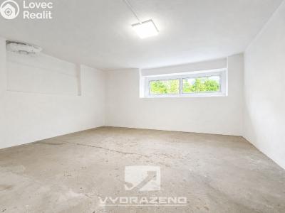 Prodej bytu 6 a více Stará Paka č. 23
