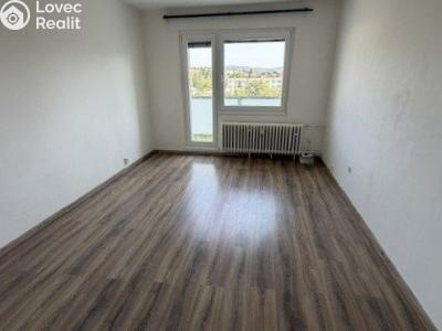 Prodej bytu 3+1 Beroun, Švermova č. 8