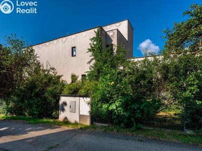 Sale villa Praha, Ke hrádku č. 6