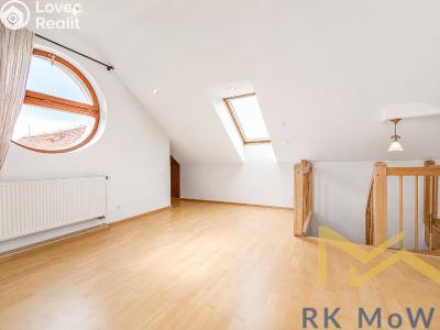 Rent villa Praha, Na cípu č. 10