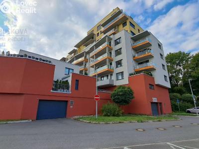 Pronájem garážového stání Ostrava, Sokolovská č. 4