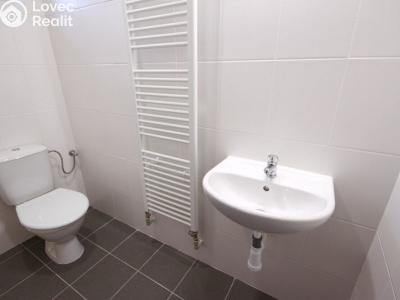 Продажа гостиницы Neratovice, Jedová 626 č. 13