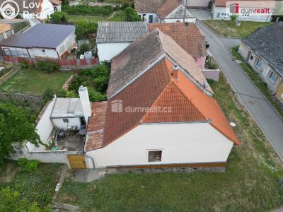 Sale family house Miroslav, Údolní č. 12
