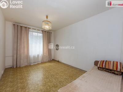 Prodej bytu 2+1 Praha 8, Na hranicích č. 8