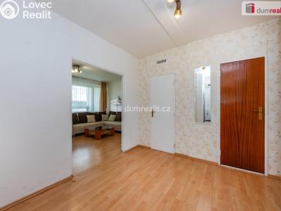 Prodej bytu 2+1 Praha 8, Na hranicích č. 13
