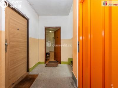 Prodej bytu 2+1 Praha 8, Na hranicích č. 21