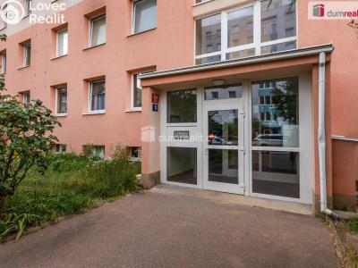 Prodej bytu 2+1 Praha 8, Na hranicích č. 23