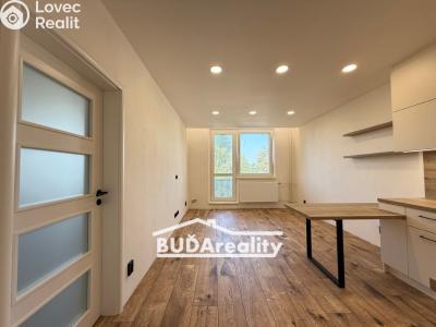 Продаж квартири 2+KK Otrokovice, J. Jabůrkové 1427 č. 1