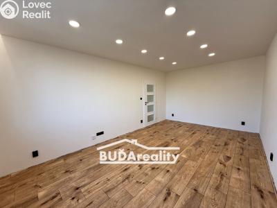 Продаж квартири 2+KK Otrokovice, J. Jabůrkové 1427 č. 11